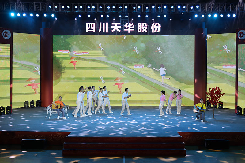04 情景歌曲：小芳.jpg